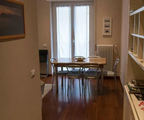 アパート Ricciardi House